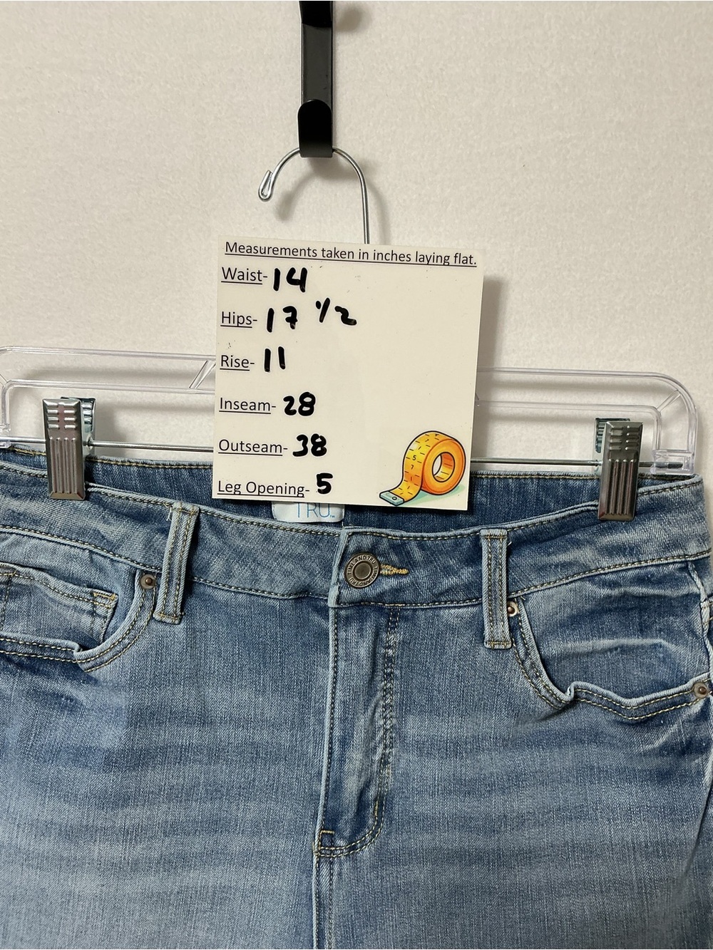 Time and Tru Women’s 6 High Rise Skinny Stretch Jeans Medium Light Wash - Picture 6 of 6